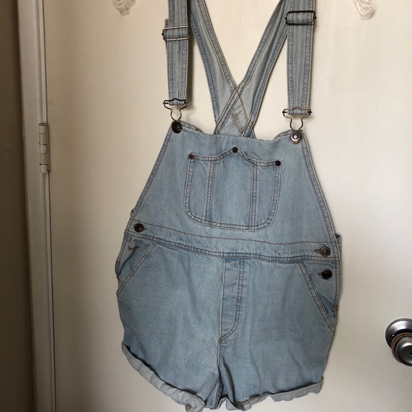 Brandy Melville timeless overall shorts! - Picture 3 of 5